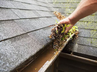 5 Warning Signs Your Portland Roof Needs Attention Right Now