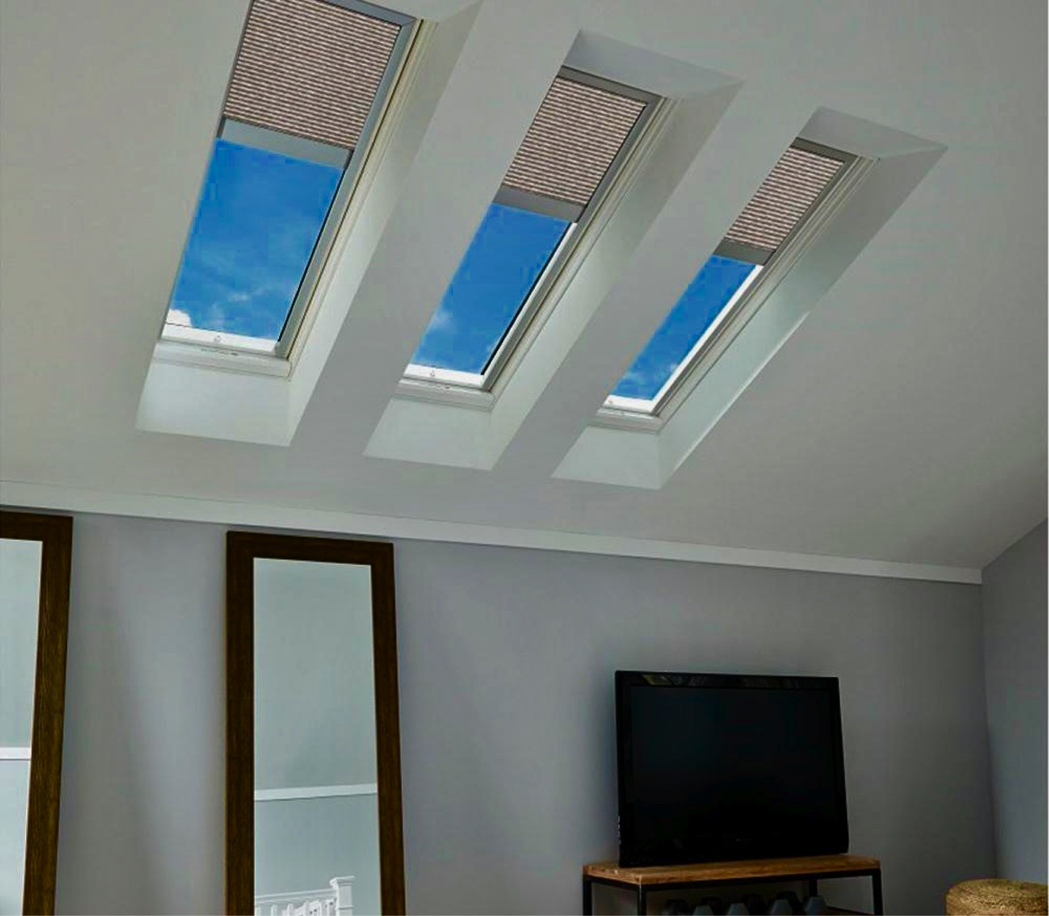 https://www.roofportland.com/wp-content/uploads/Skylight-3.png